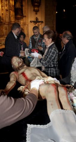 sepulcro-limpieza-1